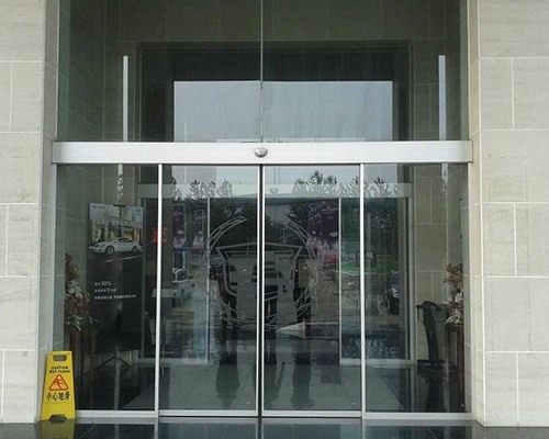 玻璃感應(yīng)門