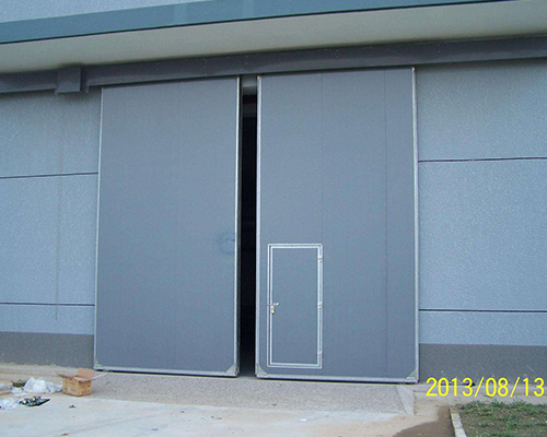 工業(yè)平開(kāi)門