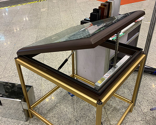 斷橋自動(dòng)天窗